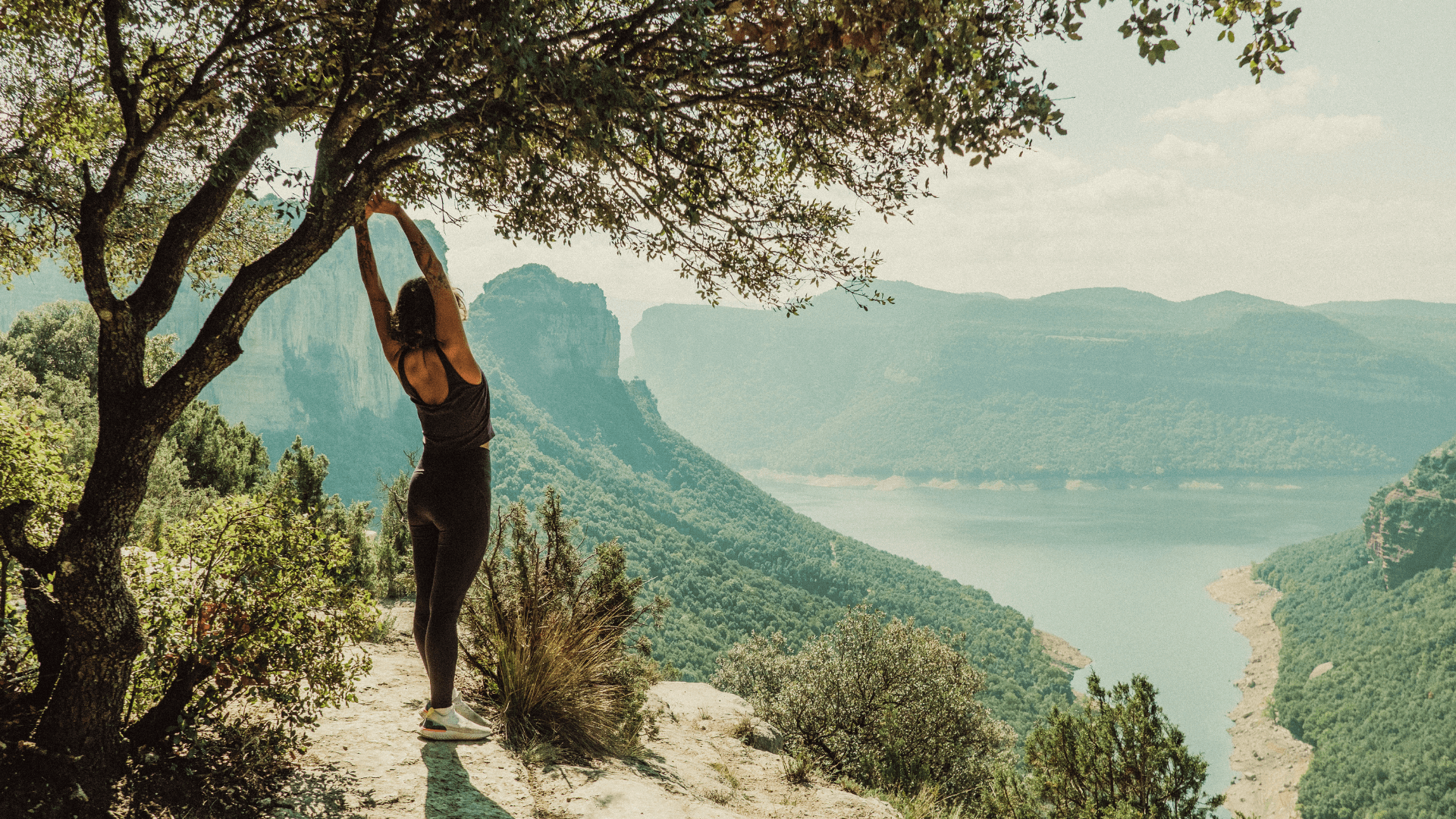 Eco-Friendly Travel Guides: What Really Matters - Zero Trace Tours