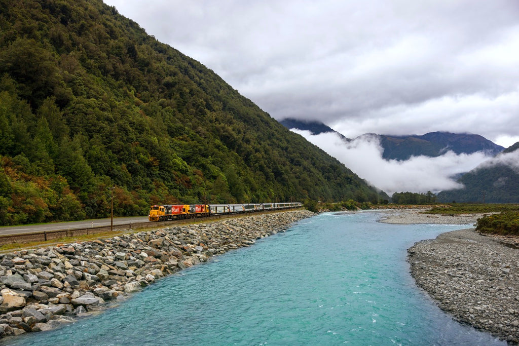 Christchurch Franz Josef TranzAlpine Day Tour: Mountains to Coast Both Ways