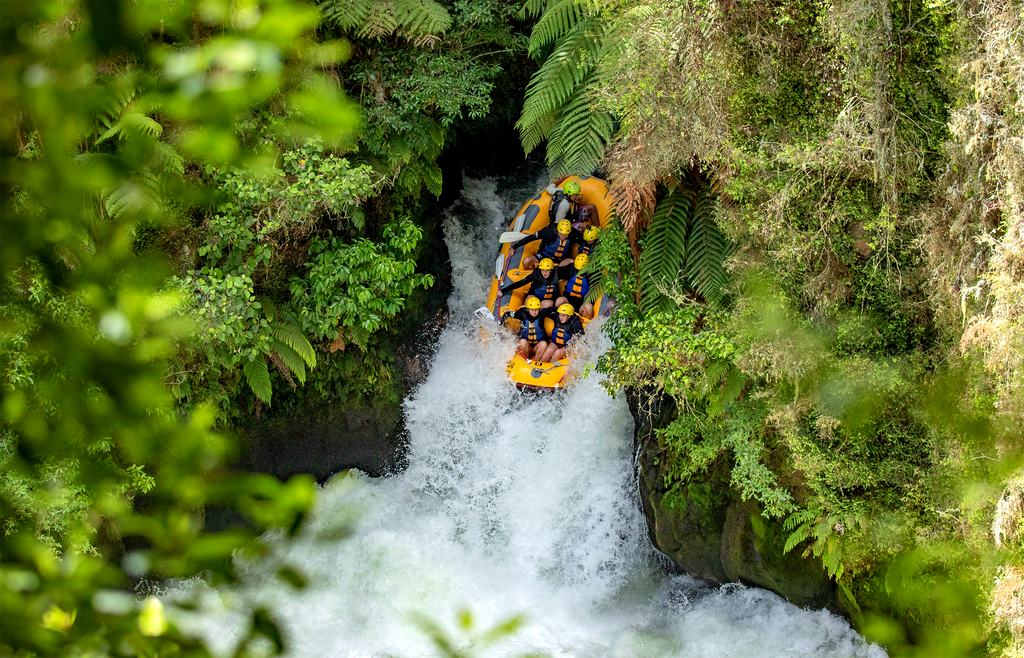 Kaituna River Rafting: Grade 5 Waterfall Adventure
