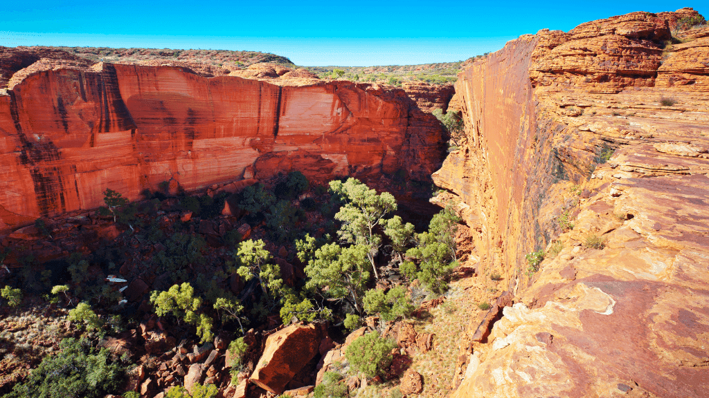 Epic Uluru to Kings Canyon: 4 - Day 4WD Outback Safari | Depart Alice Springs or Uluru - Zero Trace Tours