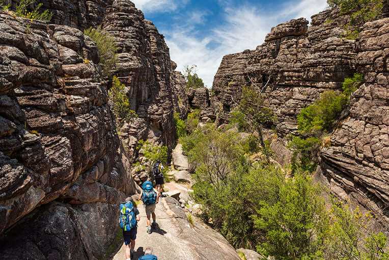 Rugged Grampians Peaks: 5 - Day Central Guided Expedition - Zero Trace Tours