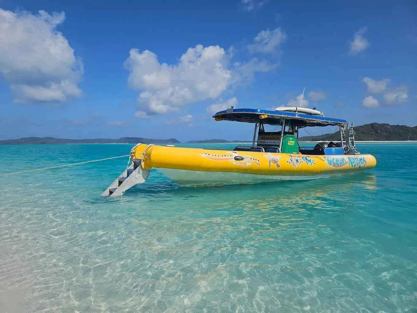 Southern Whitehaven Whitsundays Day Tour from Airlie Beach